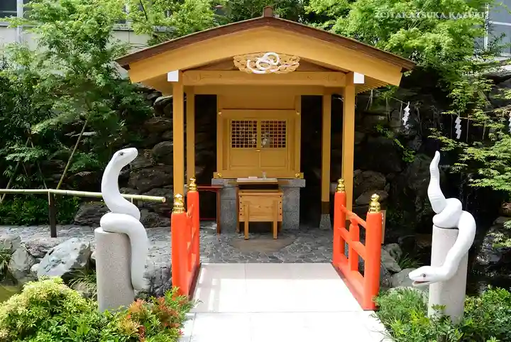 蛇窪神社の末社・摂社