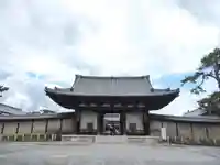 法隆寺の本殿・本堂