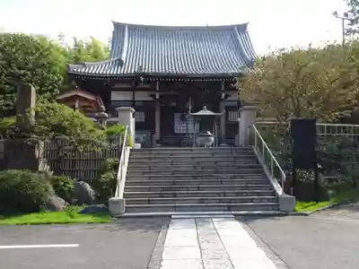 妙蓮寺の本殿・本堂