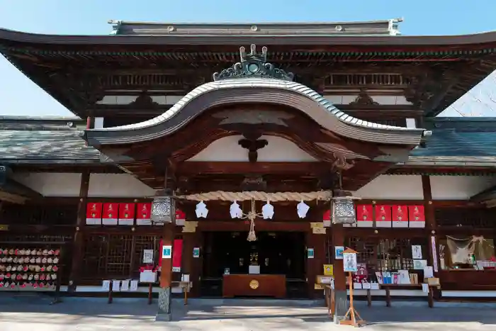 伊豫豆比古命神社の本殿