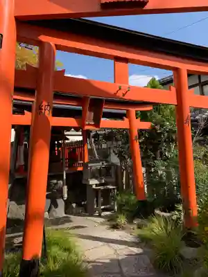 出町妙音堂の末社・摂社