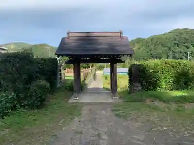 日宣寺の山門・神門