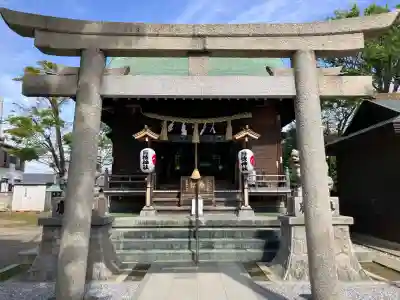 日枝神社（相之川）の{uncategorized: "未分類", other: "その他", undefined: "問題あり", building: "その他建物", grave: "お墓", sacred_gate: "鳥居", guardian: "狛犬", statue: "像", buddha: "仏像", history: "歴史", nature: "自然", garden: "庭園", animal: "動物", pagoda: "塔", temizu: "手水舎", mountain_gate: "山門・神門", sanctuary: "本殿・本堂", subordinate: "末社・摂社", art: "芸術", scenery: "景色", jizo: "地蔵", ema: "絵馬", goshuin: "御朱印", omikuji: "おみくじ", items: "授与品その他", amulet: "お守り", goshuincho: "御朱印帳", eats: "食事", festival: "お祭り", votive_dance: "神楽", shichigosan: "七五三参", wedding: "結婚式", experience: "体験その他", initially: "初詣", around: "周辺", anti_infection: "感染症対策"}