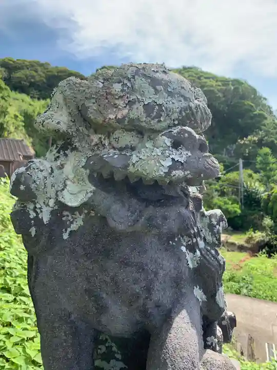 真浦神社の狛犬