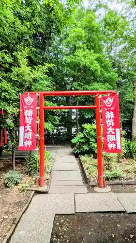 鎮守氷川神社の鳥居