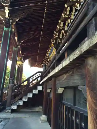 清凉寺の本殿・本堂