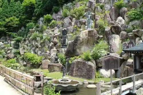 観音正寺の建物その他