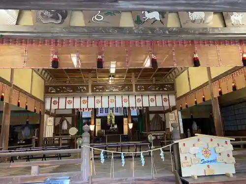 甲宗八幡宮の本殿・本堂