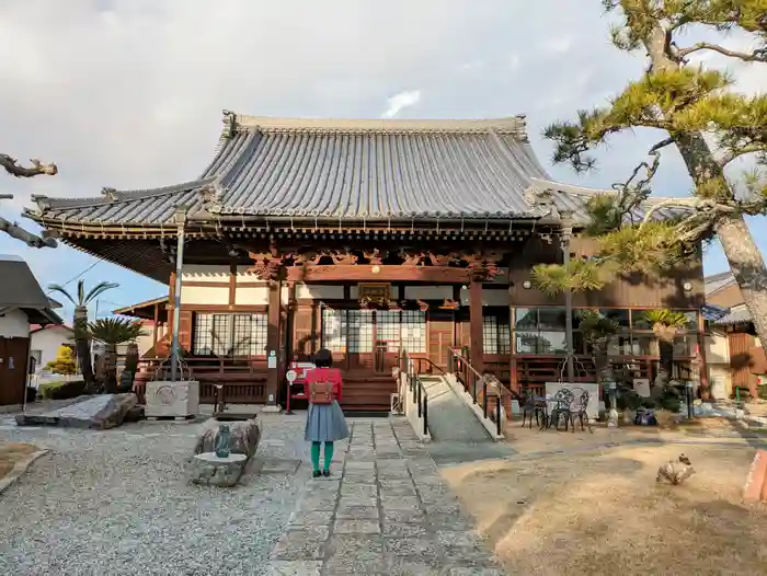 宣隆寺の本殿