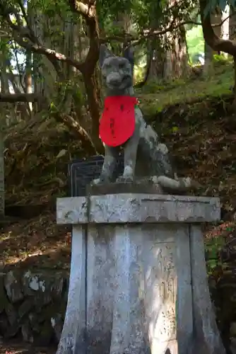 三峯神社の狛犬