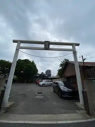 角神社の鳥居