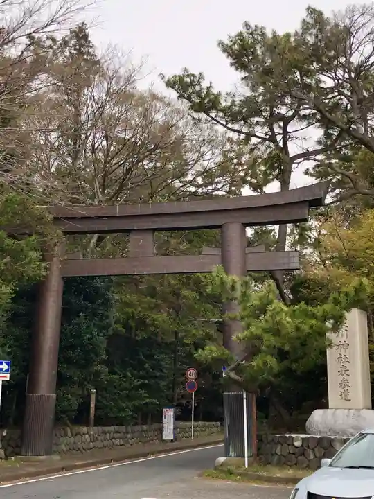 寒川神社の鳥居
