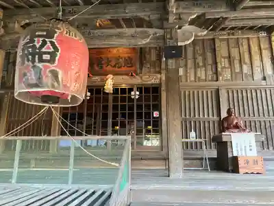 岩舟山高勝寺の本殿・本堂