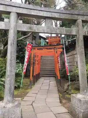 花園稲荷神社の鳥居