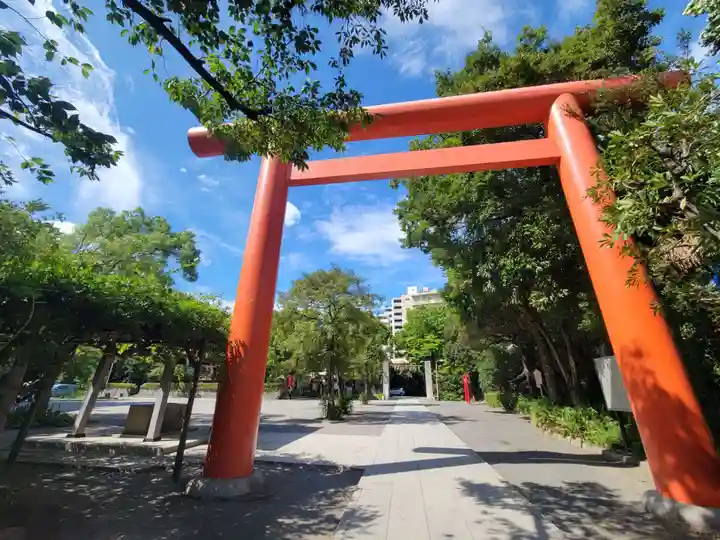 稲毛神社の鳥居
