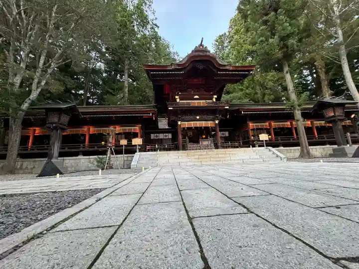 諏訪大社下社秋宮(長野県)