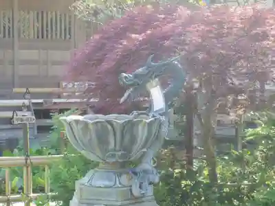 成就院の手水舎