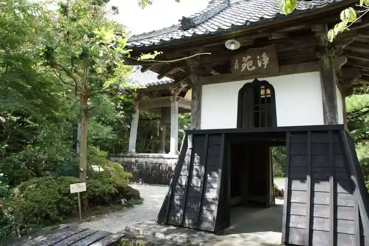 龍潭寺(静岡県)