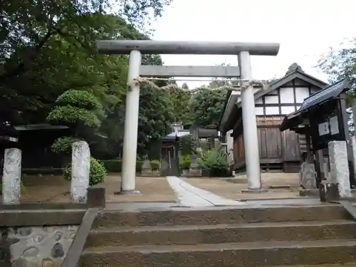 池辺杉山神社の鳥居