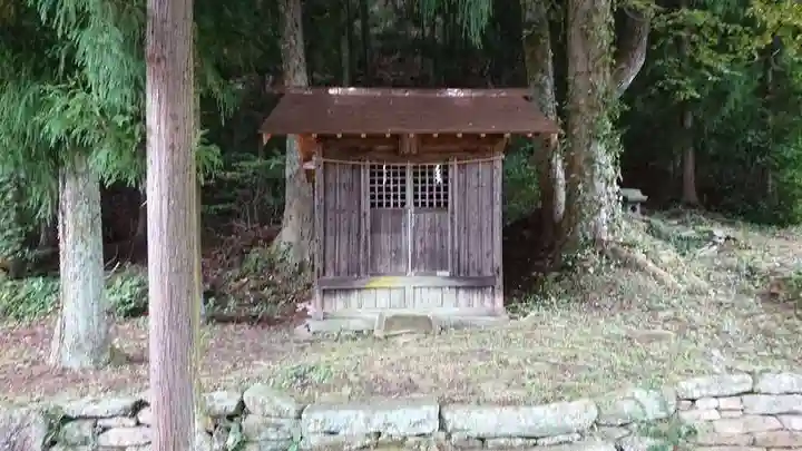 安智羅神社(松尾古城跡)の本殿・本堂