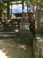 千早神社の狛犬