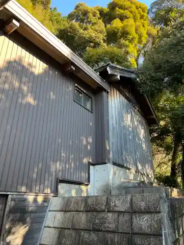 白岩淺間神社の本殿