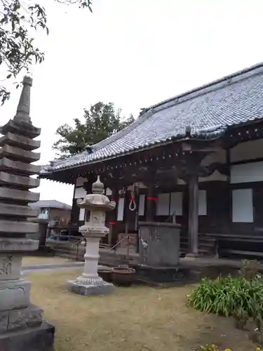 金蔵寺の本殿・本堂