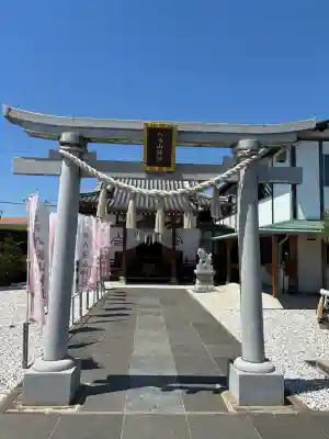 武蔵國八海山神社の{uncategorized: "未分類", other: "その他", undefined: "問題あり", building: "その他建物", grave: "お墓", sacred_gate: "鳥居", guardian: "狛犬", statue: "像", buddha: "仏像", history: "歴史", nature: "自然", garden: "庭園", animal: "動物", pagoda: "塔", temizu: "手水舎", mountain_gate: "山門・神門", sanctuary: "本殿・本堂", subordinate: "末社・摂社", art: "芸術", scenery: "景色", jizo: "地蔵", ema: "絵馬", goshuin: "御朱印", omikuji: "おみくじ", items: "授与品その他", amulet: "お守り", goshuincho: "御朱印帳", eats: "食事", festival: "お祭り", votive_dance: "神楽", shichigosan: "七五三参", wedding: "結婚式", experience: "体験その他", initially: "初詣", around: "周辺", anti_infection: "感染症対策"}