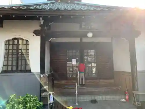 本通寺の本殿