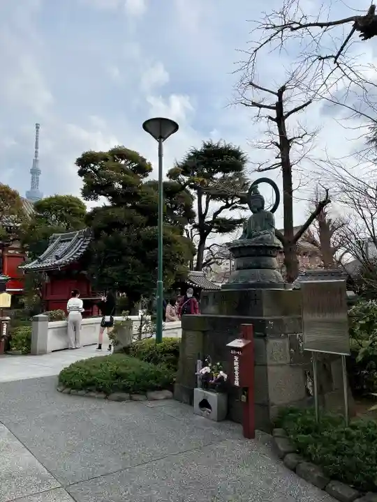 浅草寺の仏像