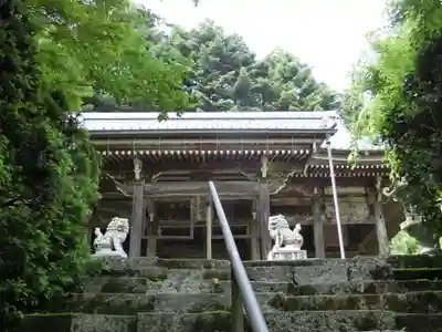 金蔵寺の本殿・本堂