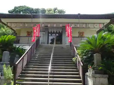 延寿寺の本殿・本堂