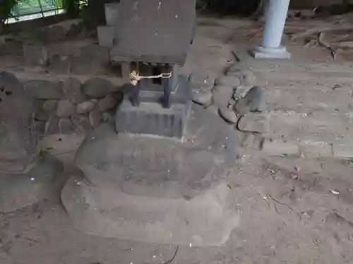 宮鍋神社の末社