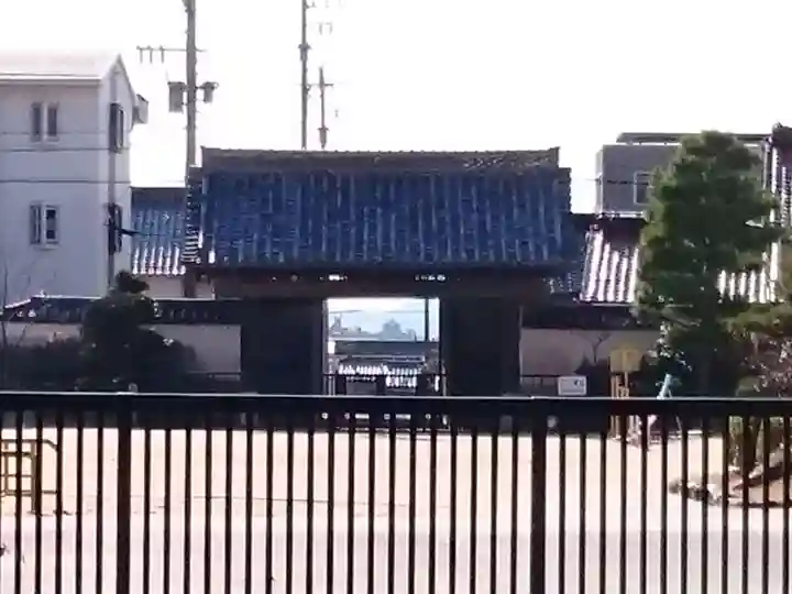 大樹寺(松安院大樹寺)の山門・神門