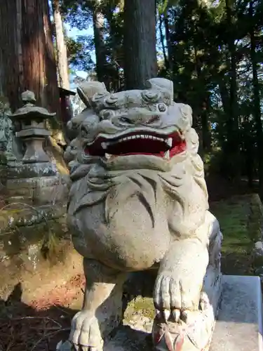 三島神社の狛犬