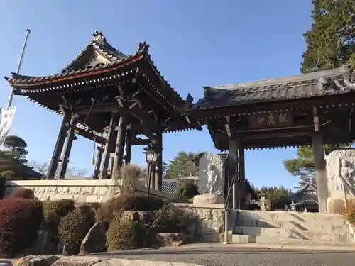 萬勝寺（飯高観音）の山門