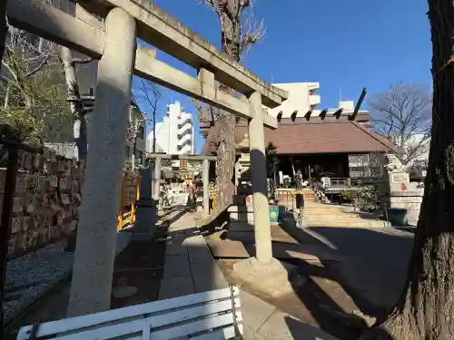 気象神社の{uncategorized: "未分類", other: "その他", undefined: "問題あり", building: "その他建物", grave: "お墓", sacred_gate: "鳥居", guardian: "狛犬", statue: "像", buddha: "仏像", history: "歴史", nature: "自然", garden: "庭園", animal: "動物", pagoda: "塔", temizu: "手水舎", mountain_gate: "山門・神門", sanctuary: "本殿・本堂", subordinate: "末社・摂社", art: "芸術", scenery: "景色", jizo: "地蔵", ema: "絵馬", goshuin: "御朱印", omikuji: "おみくじ", items: "授与品その他", amulet: "お守り", goshuincho: "御朱印帳", eats: "食事", festival: "お祭り", votive_dance: "神楽", shichigosan: "七五三参", wedding: "結婚式", experience: "体験その他", initially: "初詣", around: "周辺", anti_infection: "感染症対策"}