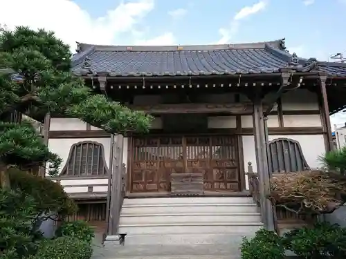 東漸寺の本殿・本堂