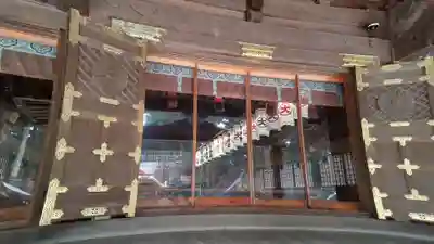 彌彦神社の本殿・本堂