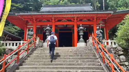 龍泉寺の本殿