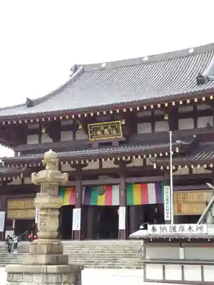 川崎大師（平間寺）の本殿・本堂