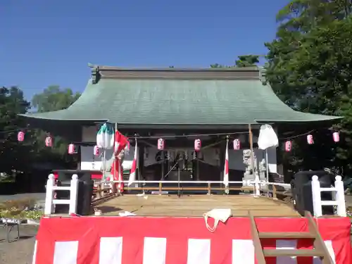 若宮八幡宮の本殿