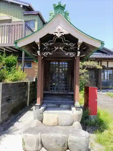 秋葉三尺坊堂の末社・摂社