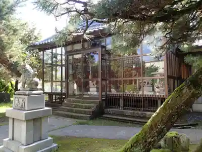 額西神社の本殿・本堂
