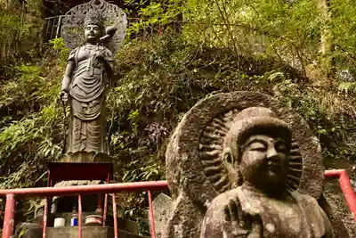 施法寺(東大寺末寺)(愛媛県)