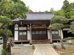 向導寺の本殿