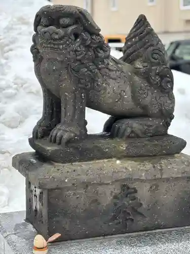 札幌諏訪神社の狛犬