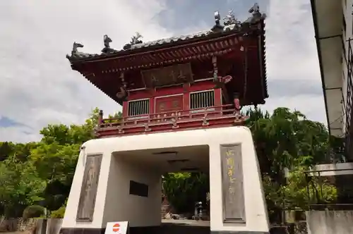 十楽寺の山門