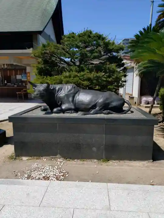白潟天満宮の{uncategorized: "未分類", other: "その他", undefined: "問題あり", building: "その他建物", grave: "お墓", sacred_gate: "鳥居", guardian: "狛犬", statue: "像", buddha: "仏像", history: "歴史", nature: "自然", garden: "庭園", animal: "動物", pagoda: "塔", temizu: "手水舎", mountain_gate: "山門・神門", sanctuary: "本殿・本堂", subordinate: "末社・摂社", art: "芸術", scenery: "景色", jizo: "地蔵", ema: "絵馬", goshuin: "御朱印", omikuji: "おみくじ", items: "授与品その他", amulet: "お守り", goshuincho: "御朱印帳", eats: "食事", festival: "お祭り", votive_dance: "神楽", shichigosan: "七五三参", wedding: "結婚式", experience: "体験その他", initially: "初詣", around: "周辺", anti_infection: "感染症対策"}