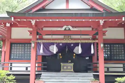 山中諏訪神社(山梨県)